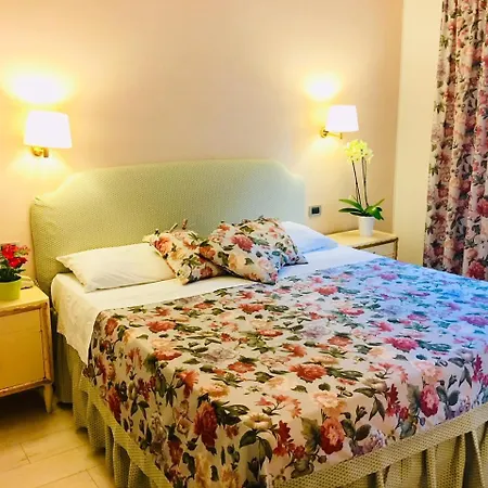 Belvedere Ai Colli Hotel 3*